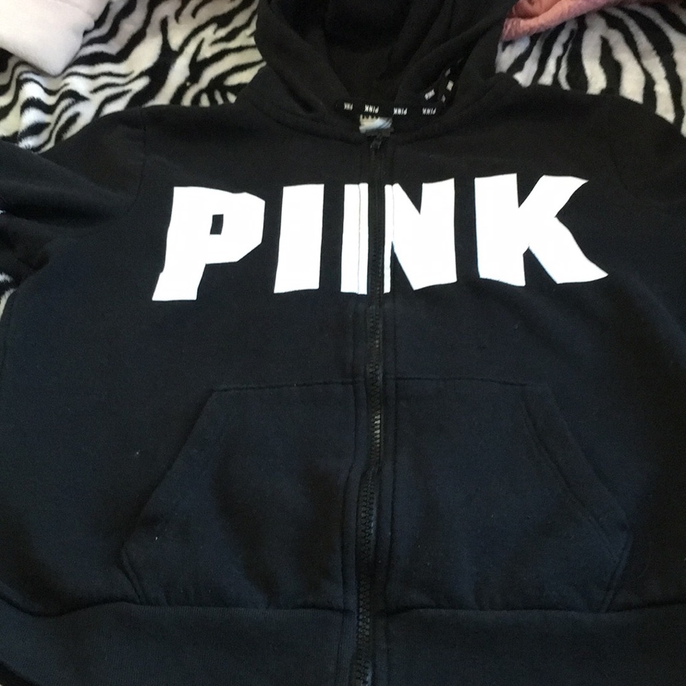 Victoria’s jacket